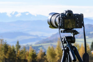 Fotografie als Inspiration: Kamera mit Stativ