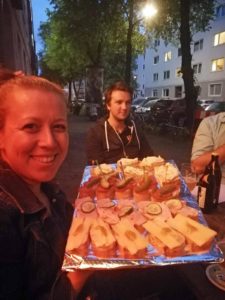 Brotzeit während der Bier-Release-Party der Munich Brew Mafia.