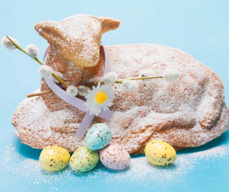 Das Osterlamm als Osterbrauch kommt heutzutage vor allem als Kuchen auf den Tisch.